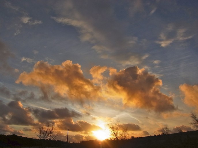 24 mars, 6h41. ３月２４日　朝６時４１分。 この日は、朝　東京の寺田先生とチャットをして　お餅にバターと醤油をつけると美味しいとか話して楽しかったのです。FB便利ですね。