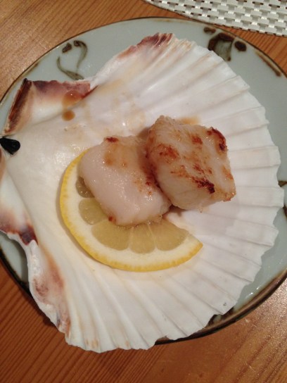 On a fait quelques plats en essai. 試しにいろんなものを作ってみました〜 ホタテ美味しいぞう。Tryal scalops to decide what to cook for our event!