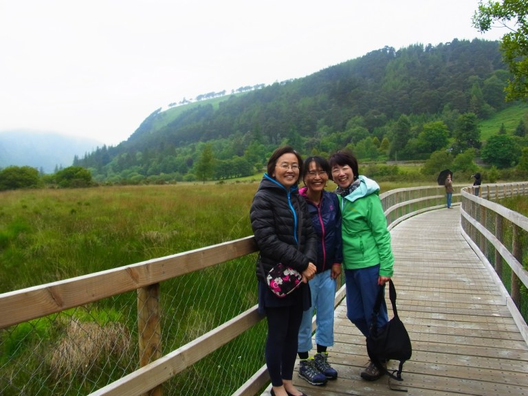 小雨まじりでしたが　よく歩いて爽やか。