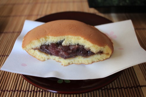 映画にも出てきた　どら焼きだあ！！